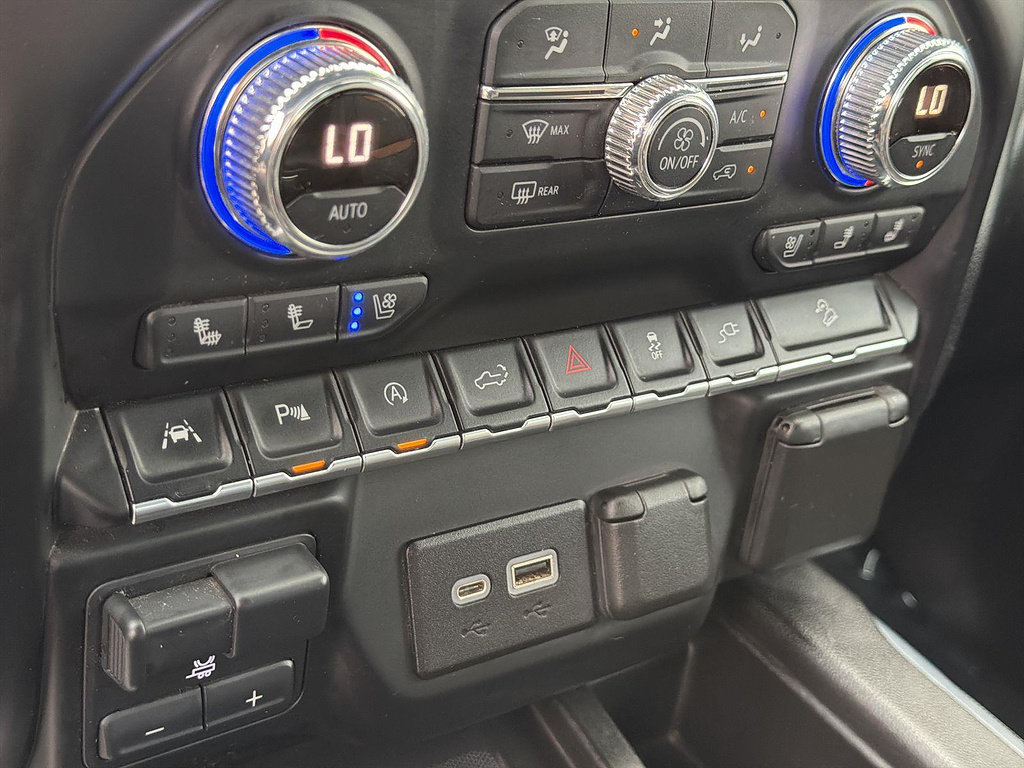 Used 2021 GMC Sierra 1500 AT4 w/ AT4 Premium Package AWD/4WD image 39