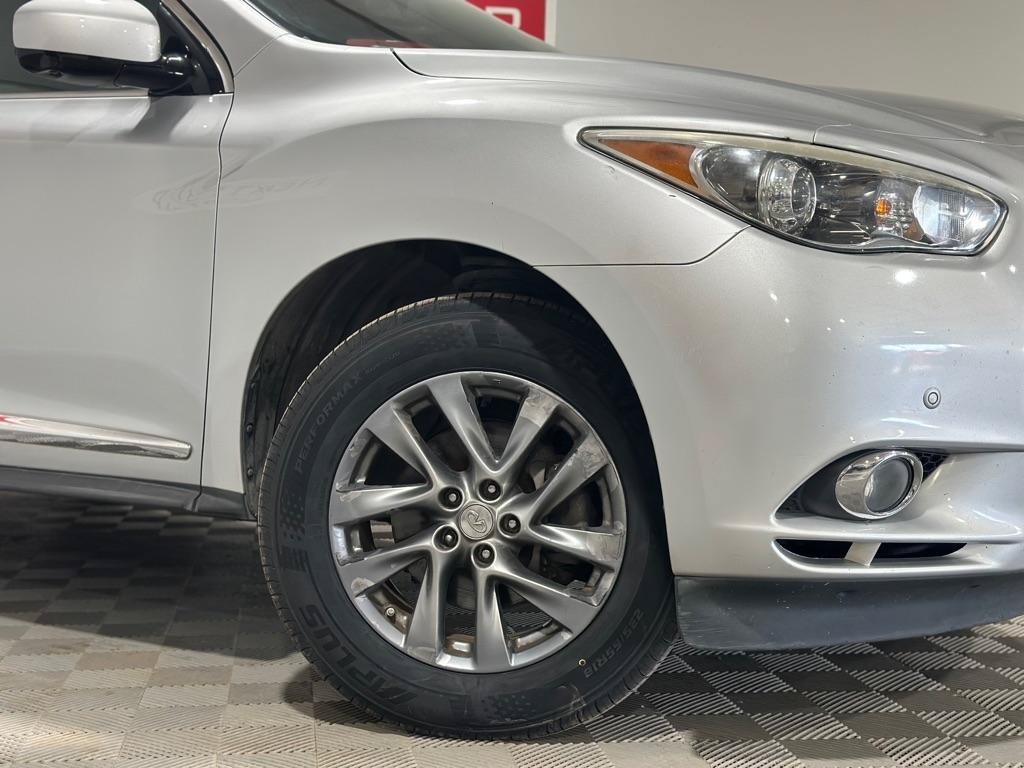Used 2013 INFINITI JX35 AWD w/ Premium Pkg image 3
