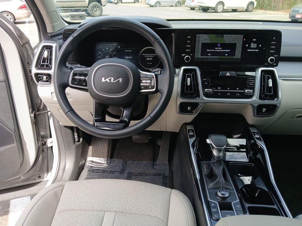 Used 2023 Kia Sorento SX image 21