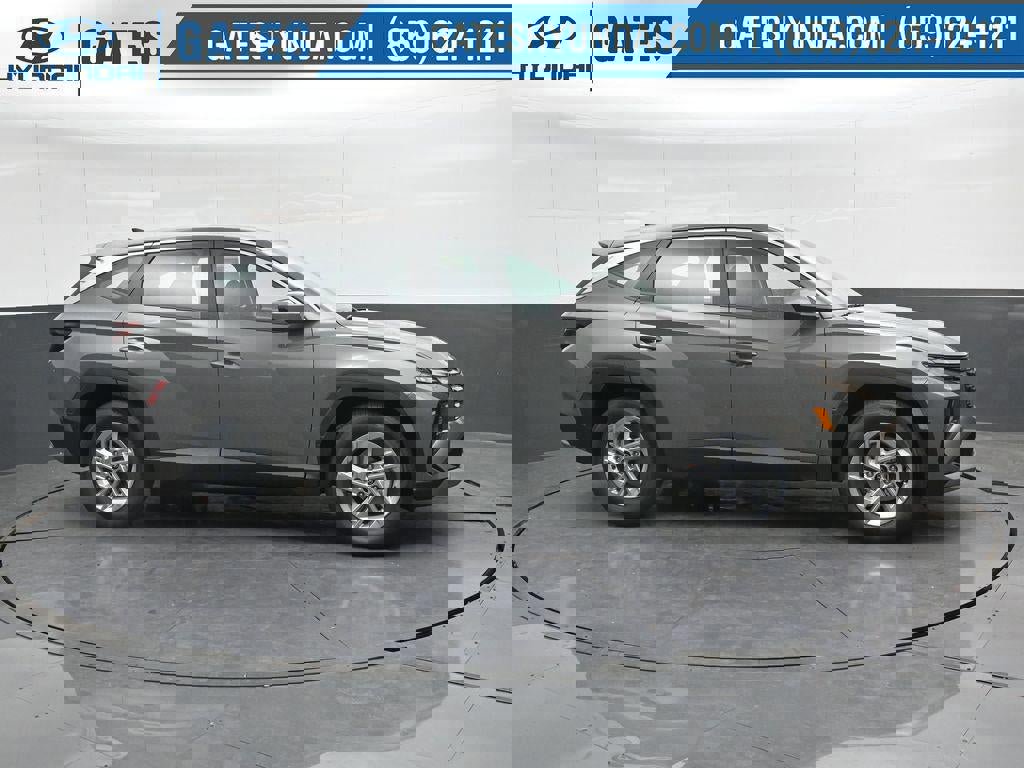 New 2026 Hyundai Tucson SE