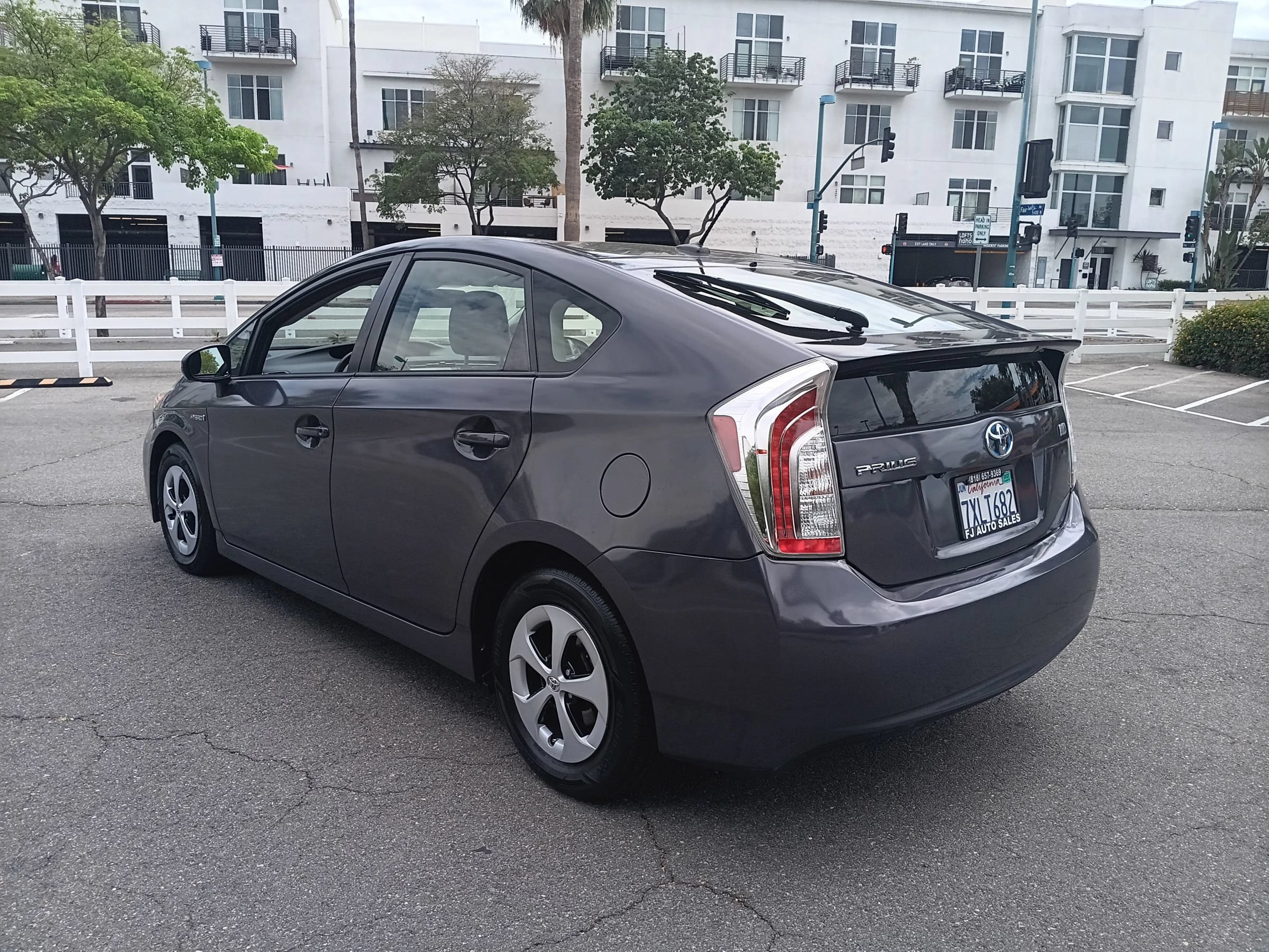 Used 2014 Toyota Prius Four FWD image 6
