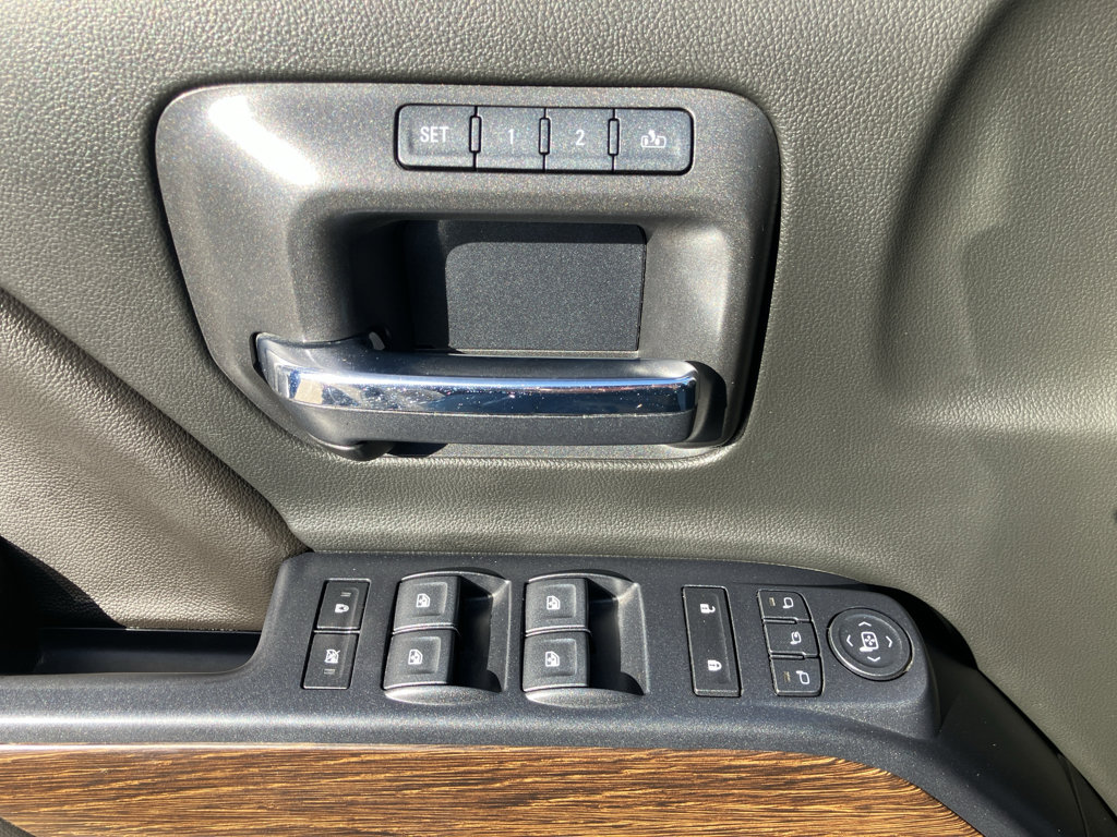 Used 2018 GMC Sierra 1500 Denali image 31