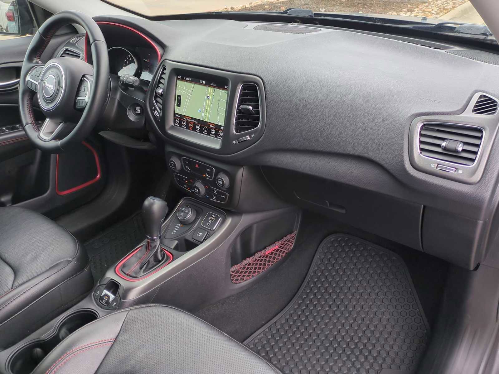 Used 2021 Jeep Compass Trailhawk AWD/4WD image 29