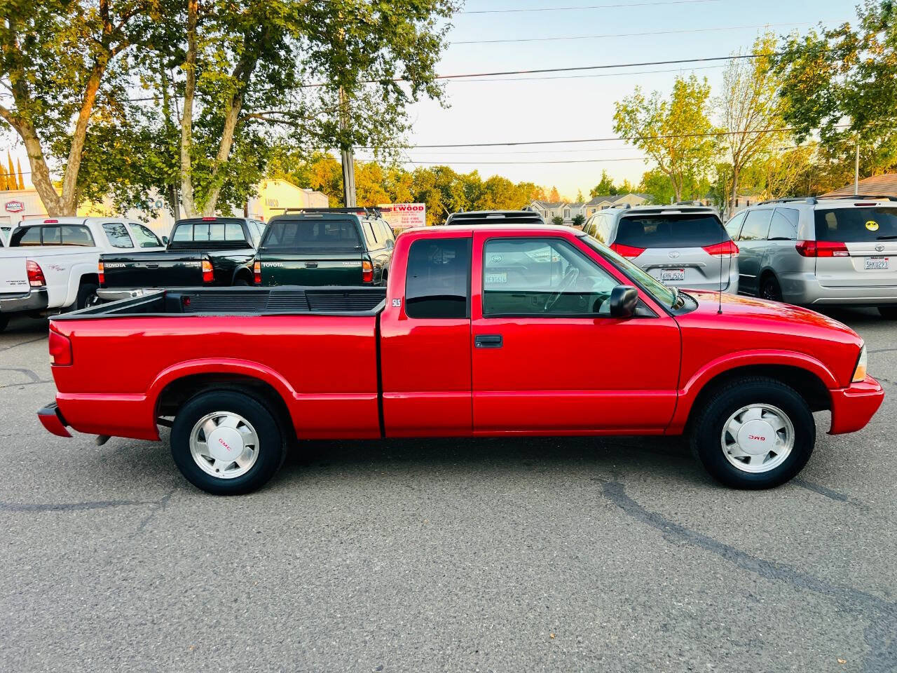 Used 2003 GMC Sonoma SLS w/ Convenience Package RWD image 6