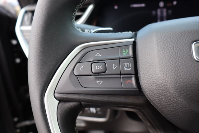 New 2026 Jeep Grand Cherokee Laredo AWD/4WD image 13