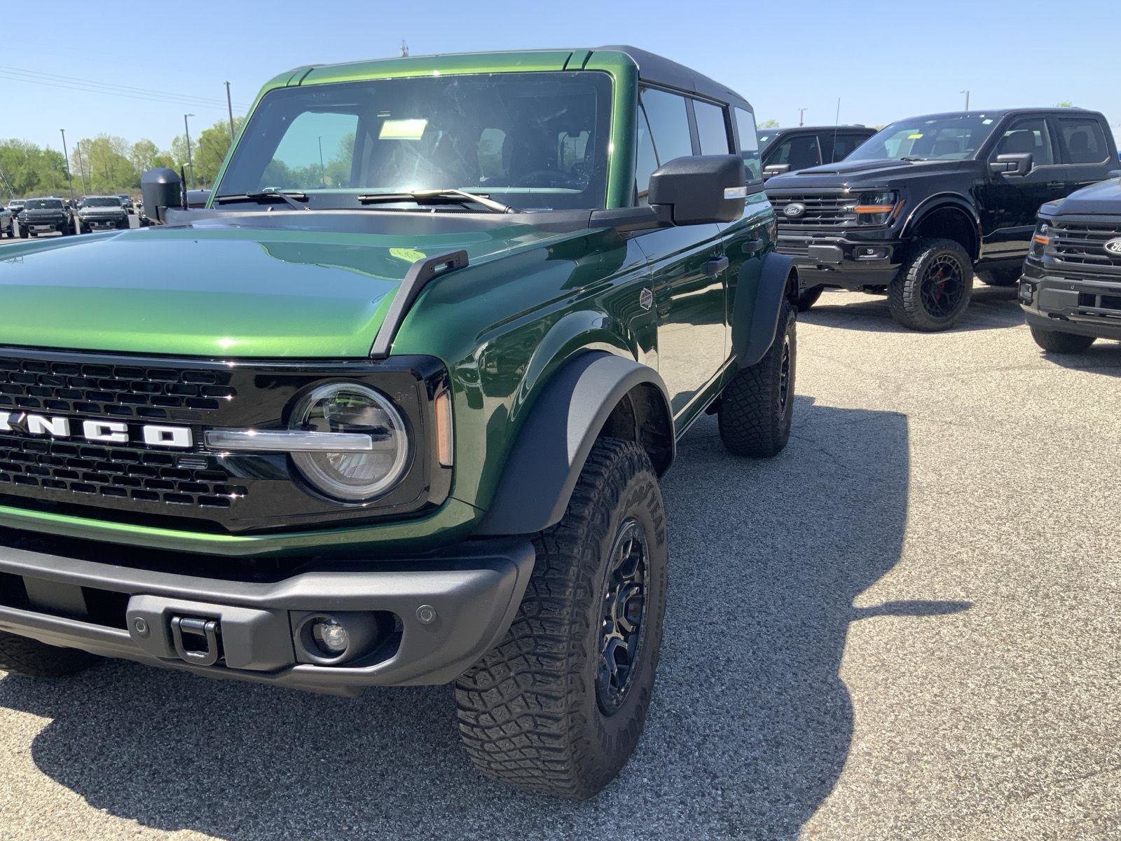 Used 2023 Ford Bronco Wildtrak AWD/4WD image 16