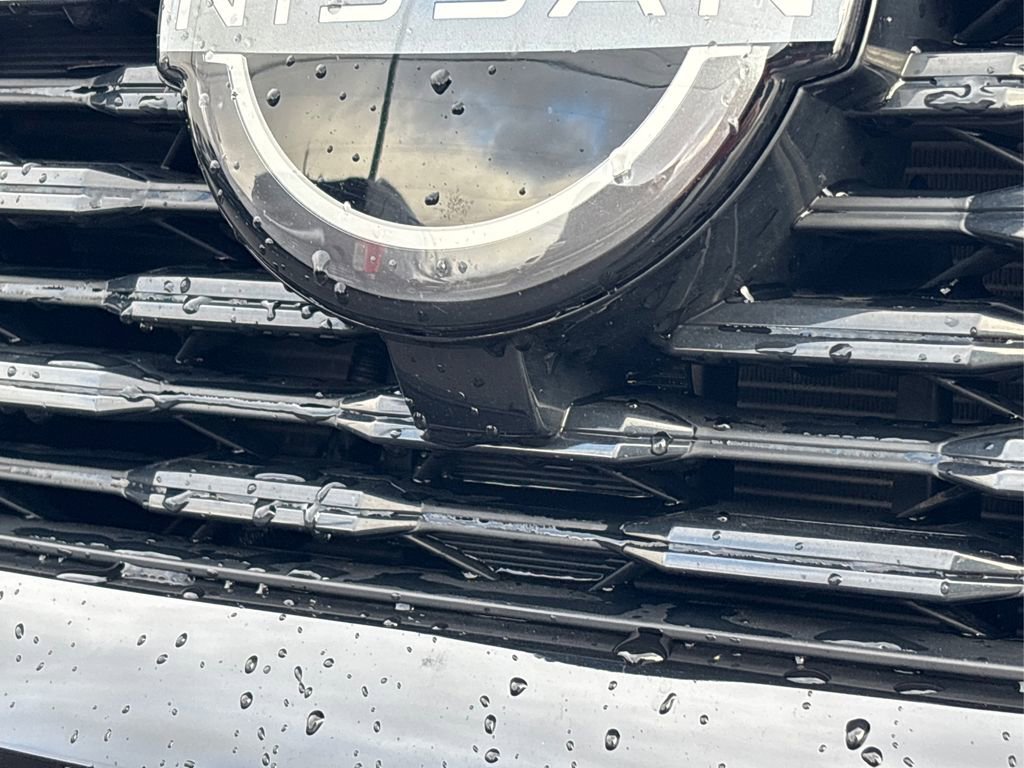 Certified 2023 Nissan Rogue SV w/ SV Premium Package image 17