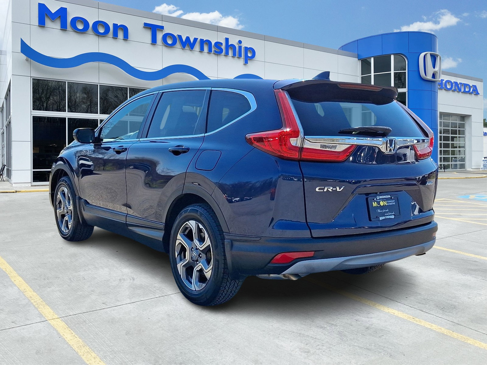 Used 2017 Honda CR-V EX image 4