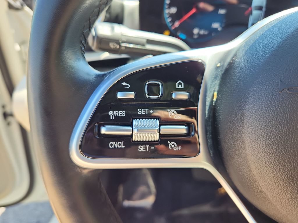 Used 2022 Mercedes-Benz A 220 4MATIC image 18