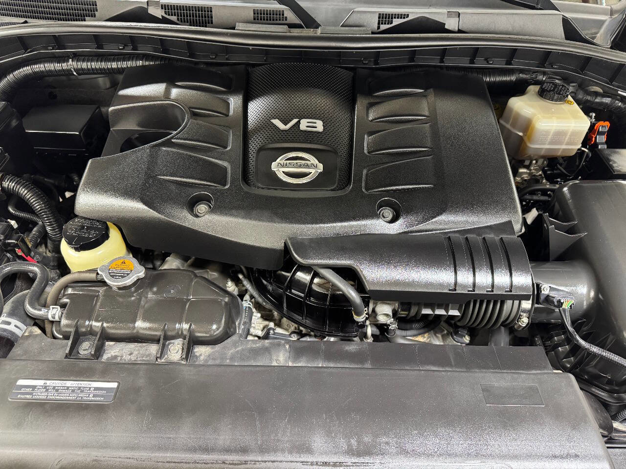 Used 2017 Nissan Armada SL image 92