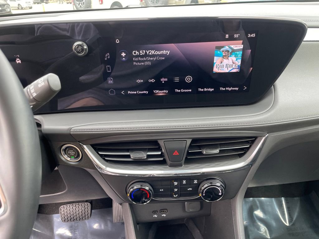 Used 2025 Buick Encore GX Preferred FWD image 17