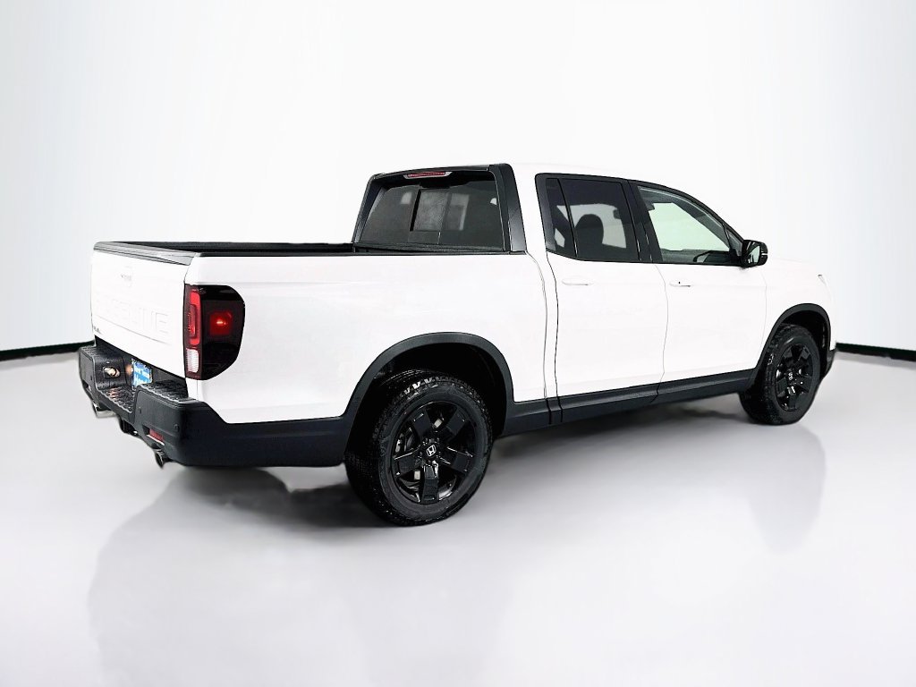 New 2026 Honda Ridgeline Black Edition image 7