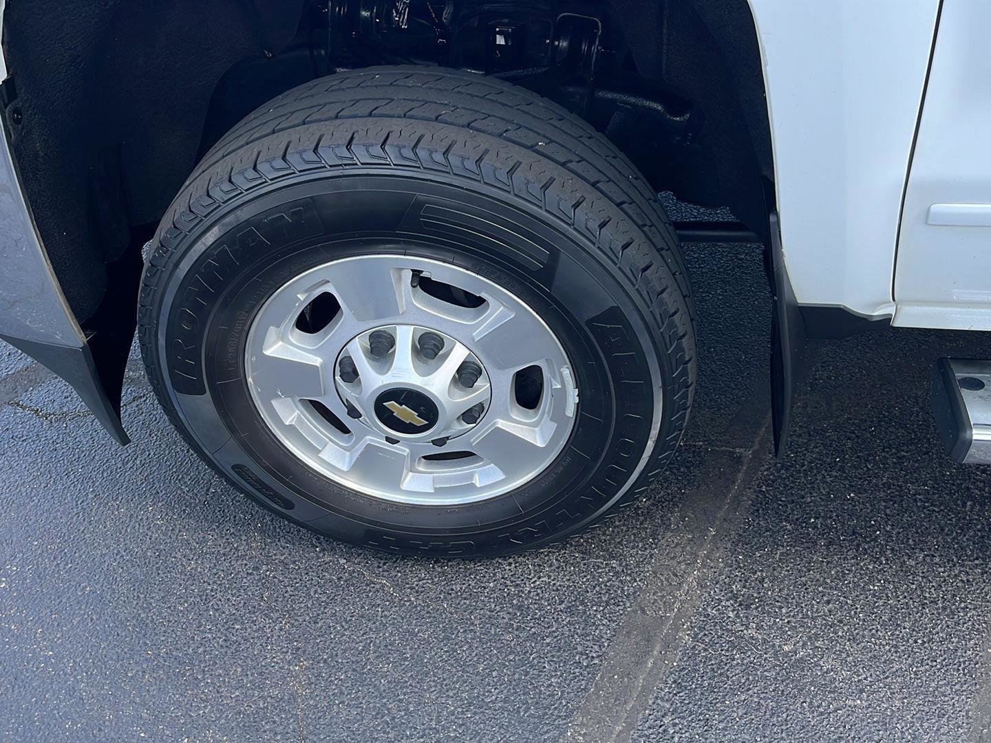 Used 2016 Chevrolet Silverado 2500 LT w/ LT Fleet Convenience Package image 32