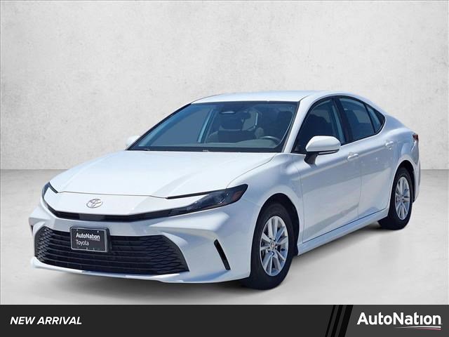 Used 2025 Toyota Camry LE FWD image 1