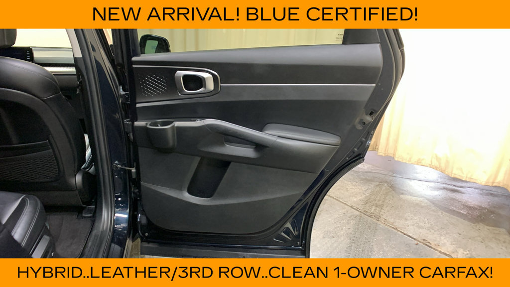 Used 2022 Kia Sorento S AWD/4WD image 12