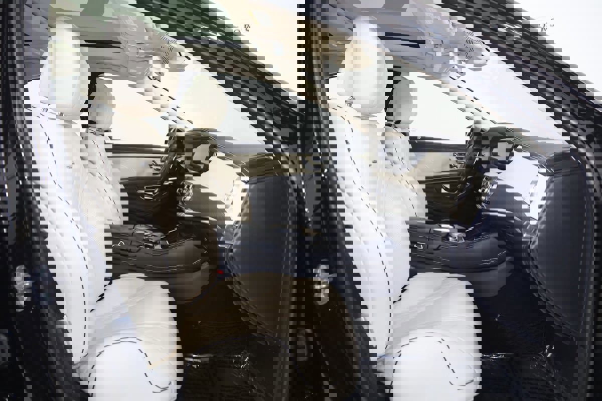 Used 2019 Mercedes-Benz S 63 AMG S 4MATIC Sedan image 14