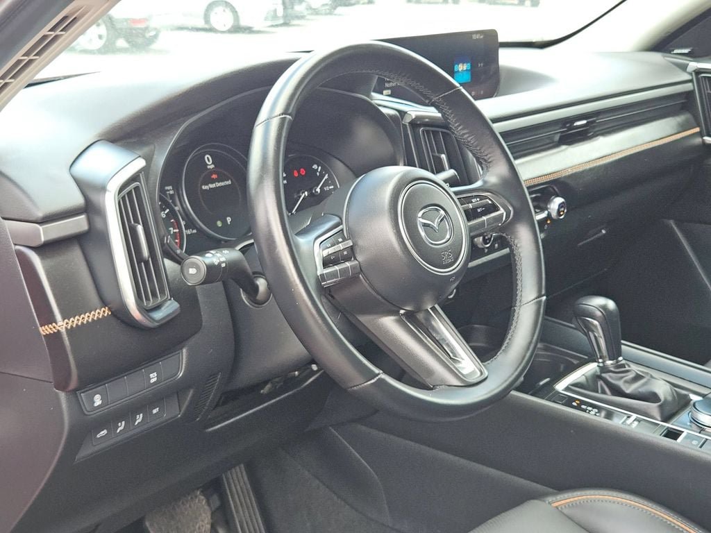 Used 2025 MAZDA CX-50 AWD 2.5 S w/ Premium Plus Pkg image 13