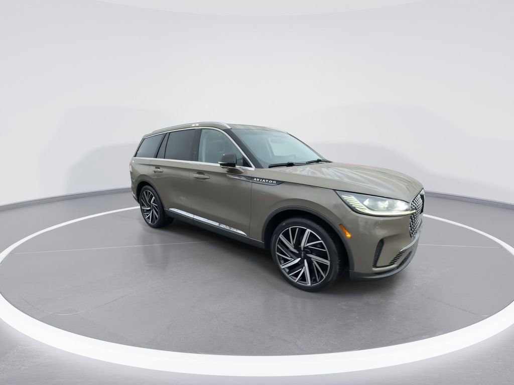 New 2025 Lincoln Aviator Reserve w/ Equipment Group 201A image 2