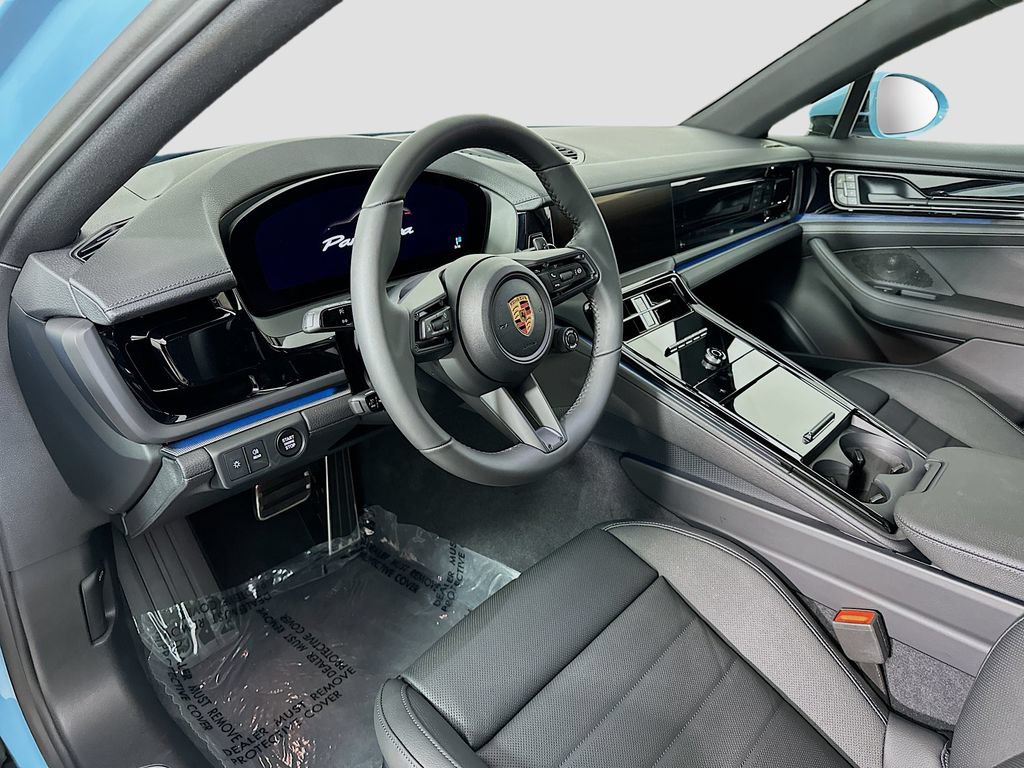 New 2026 Porsche Panamera RWD image 4
