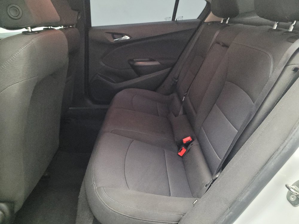 Used 2018 Chevrolet Cruze LT image 18