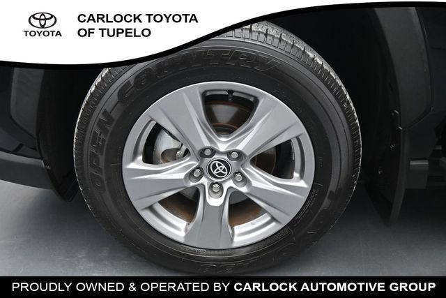 Used 2025 Toyota RAV4 XLE w/ Convenience Package FWD image 37
