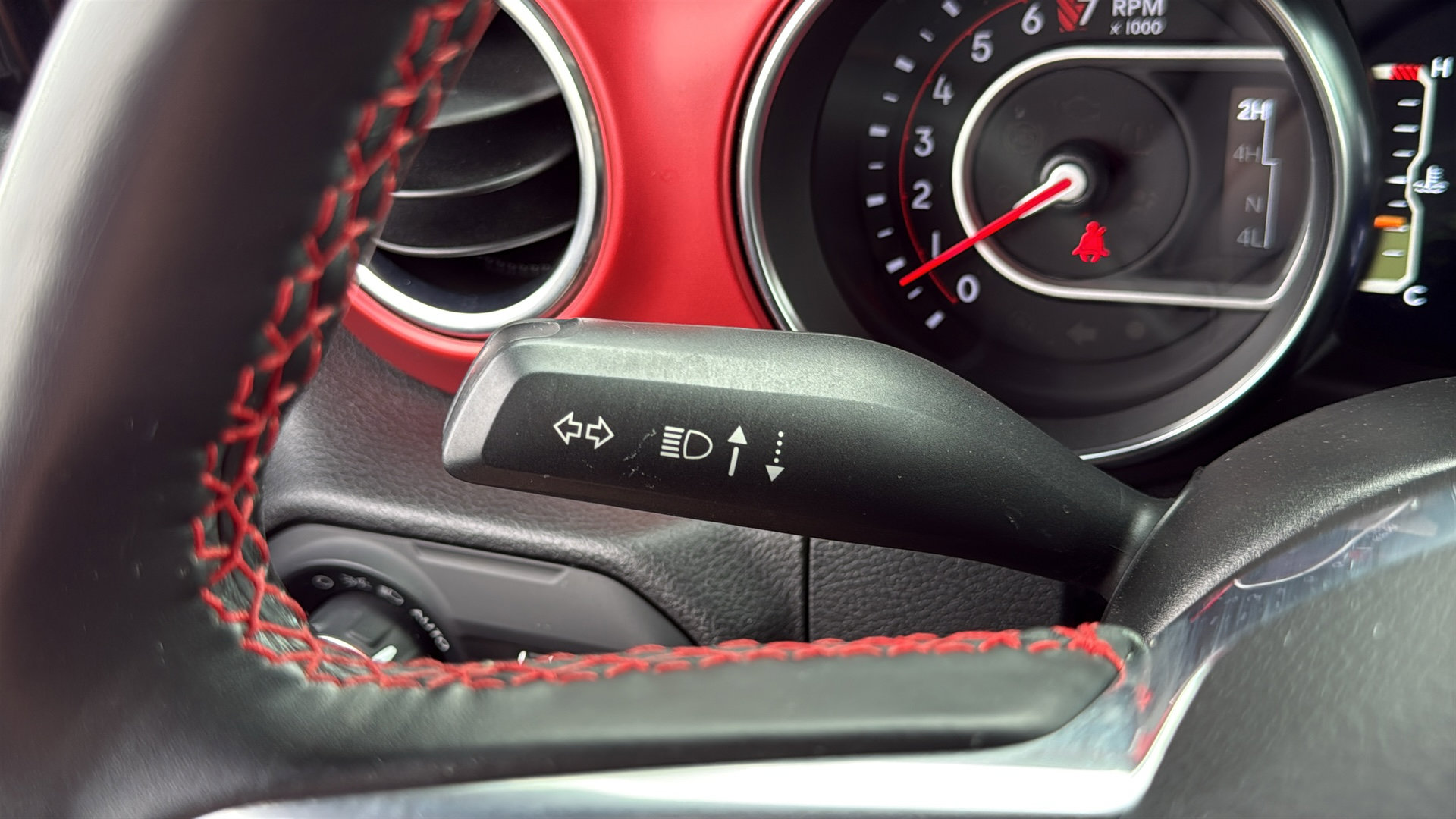 Used 2021 Jeep Wrangler Unlimited Rubicon AWD/4WD image 15