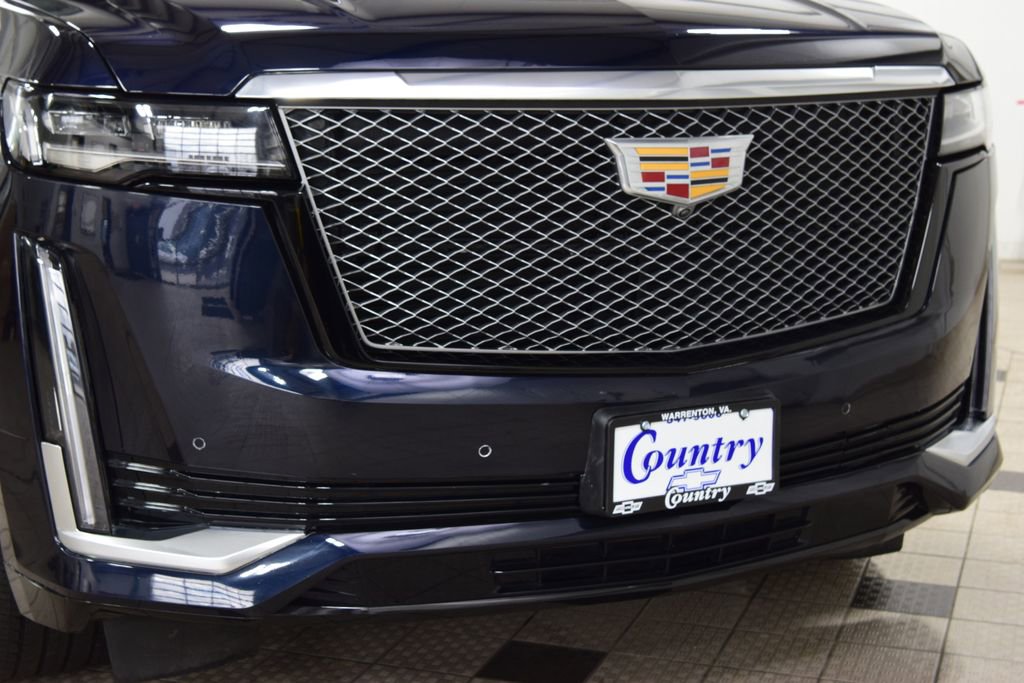 Used 2024 Cadillac Escalade Premium Luxury Platinum image 13