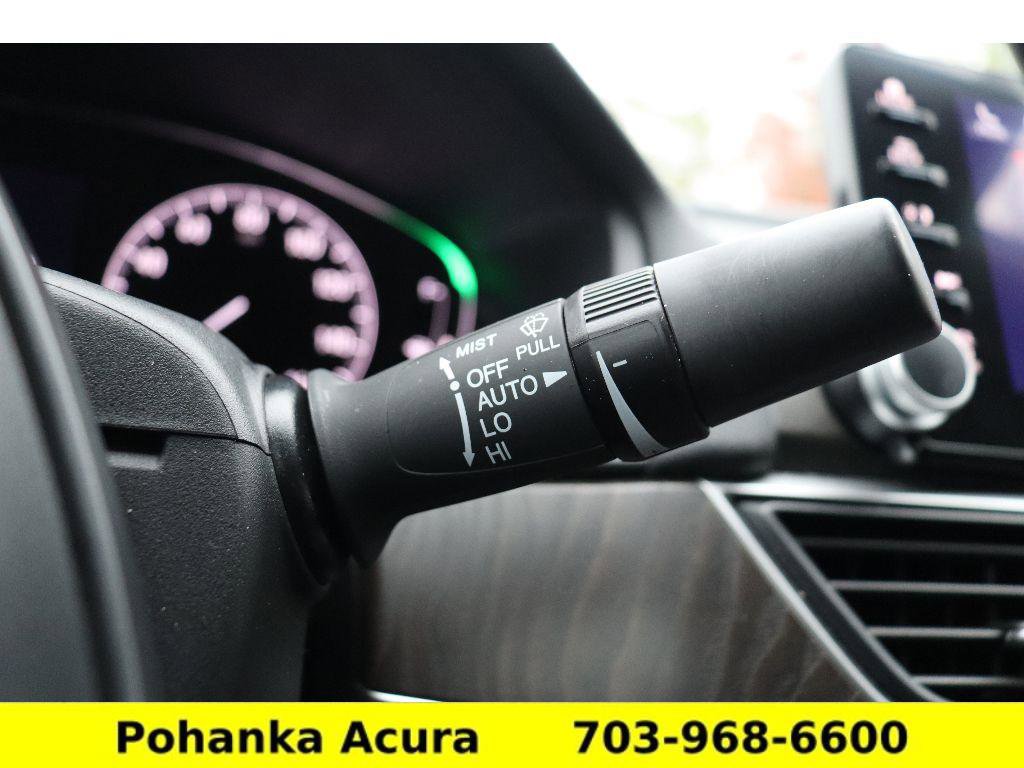 Used 2022 Honda Accord Touring image 11