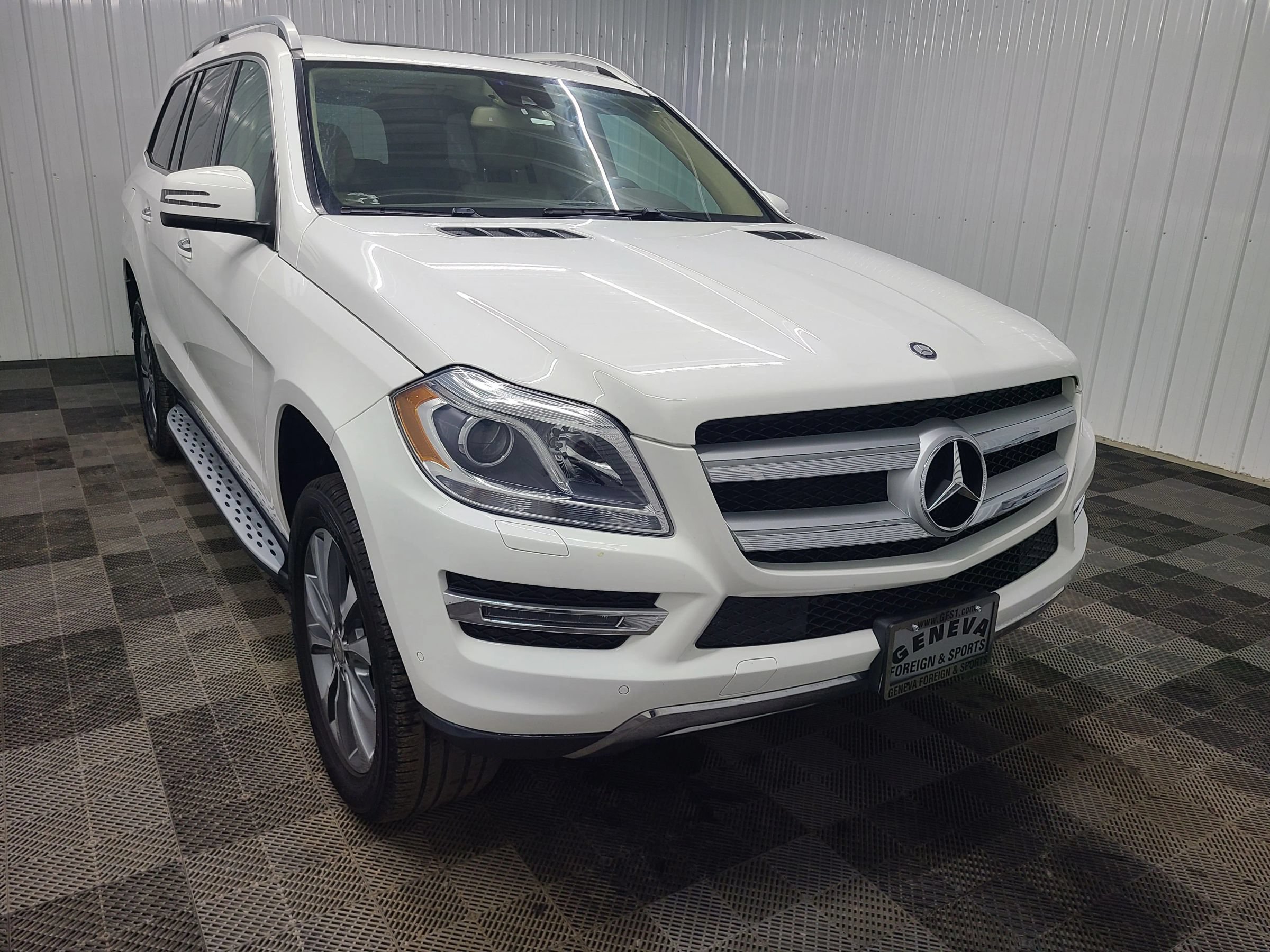 Used 2016 Mercedes-Benz GL 450 4MATIC image 5