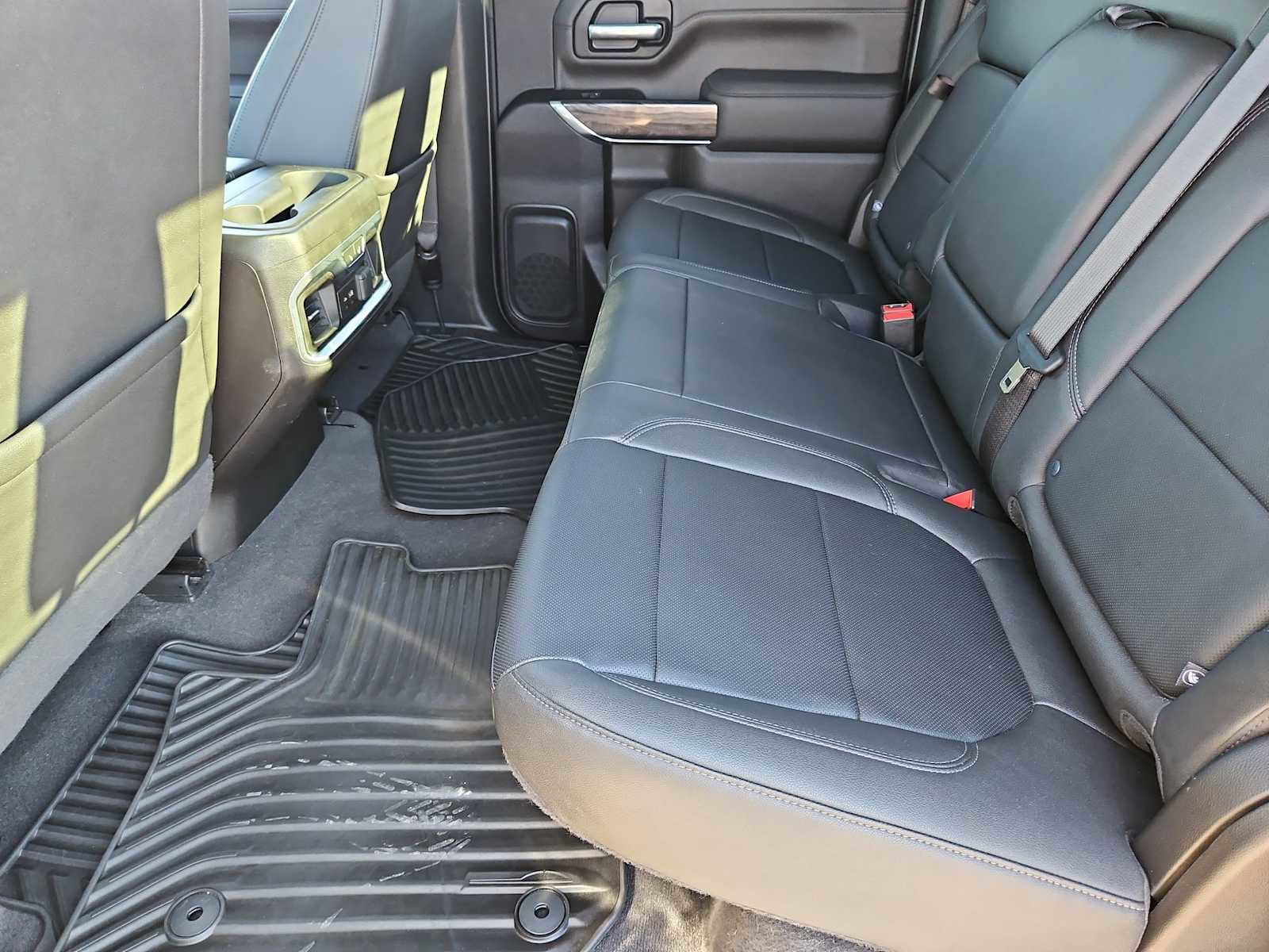 Used 2023 Chevrolet Silverado 2500 LTZ w/ LTZ Convenience Package image 20