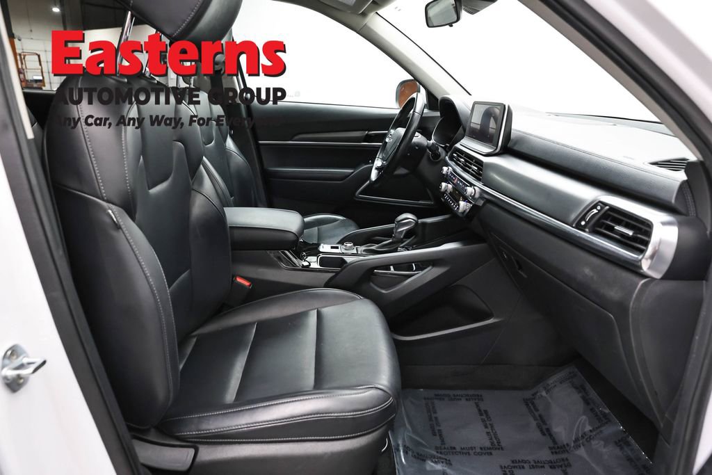 Used 2022 Kia Telluride LX AWD/4WD image 23