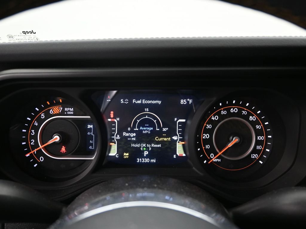 Used 2024 Jeep Wrangler Sahara image 11