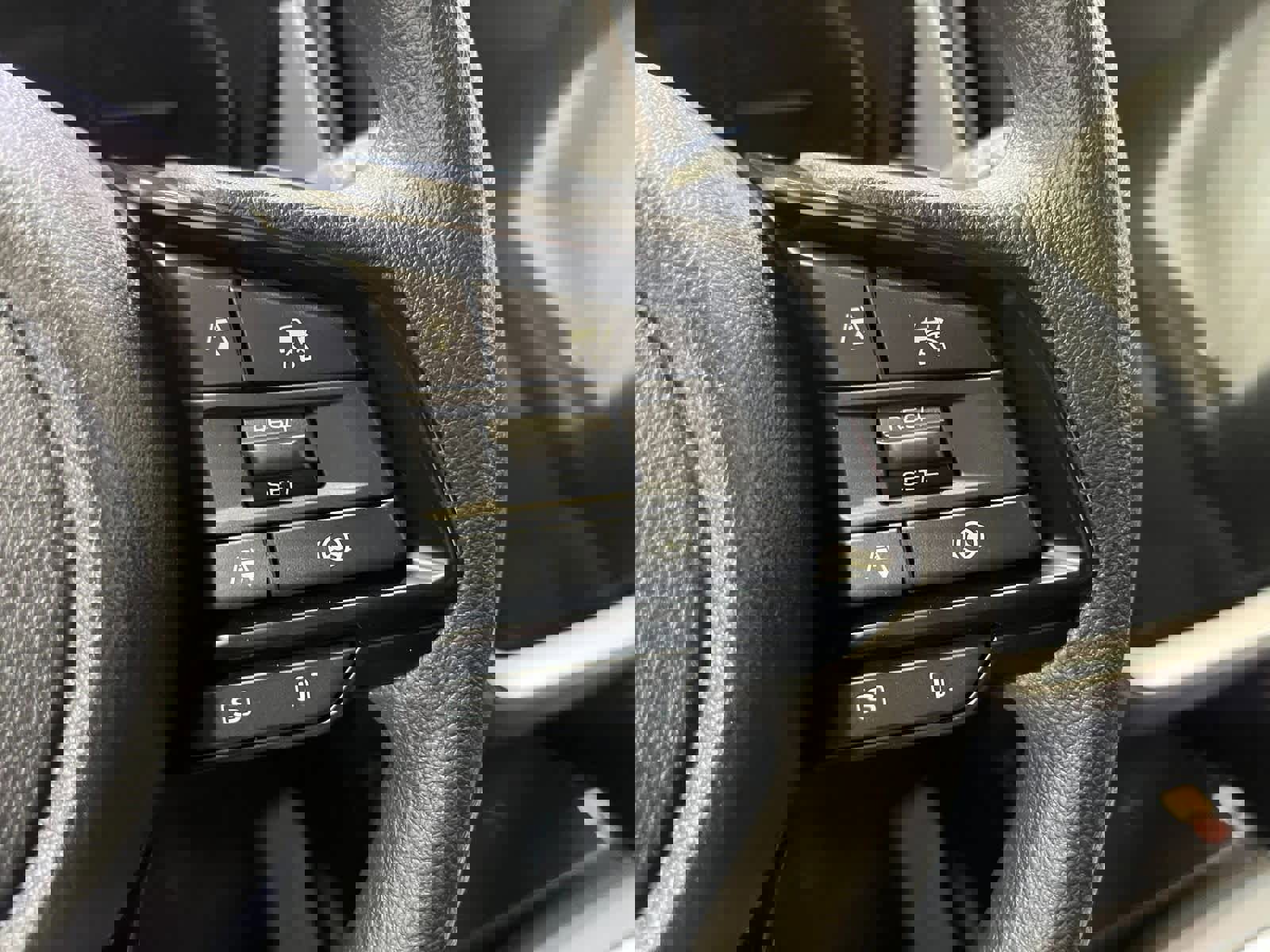 New 2025 Subaru Crosstrek 2.0i Premium image 18