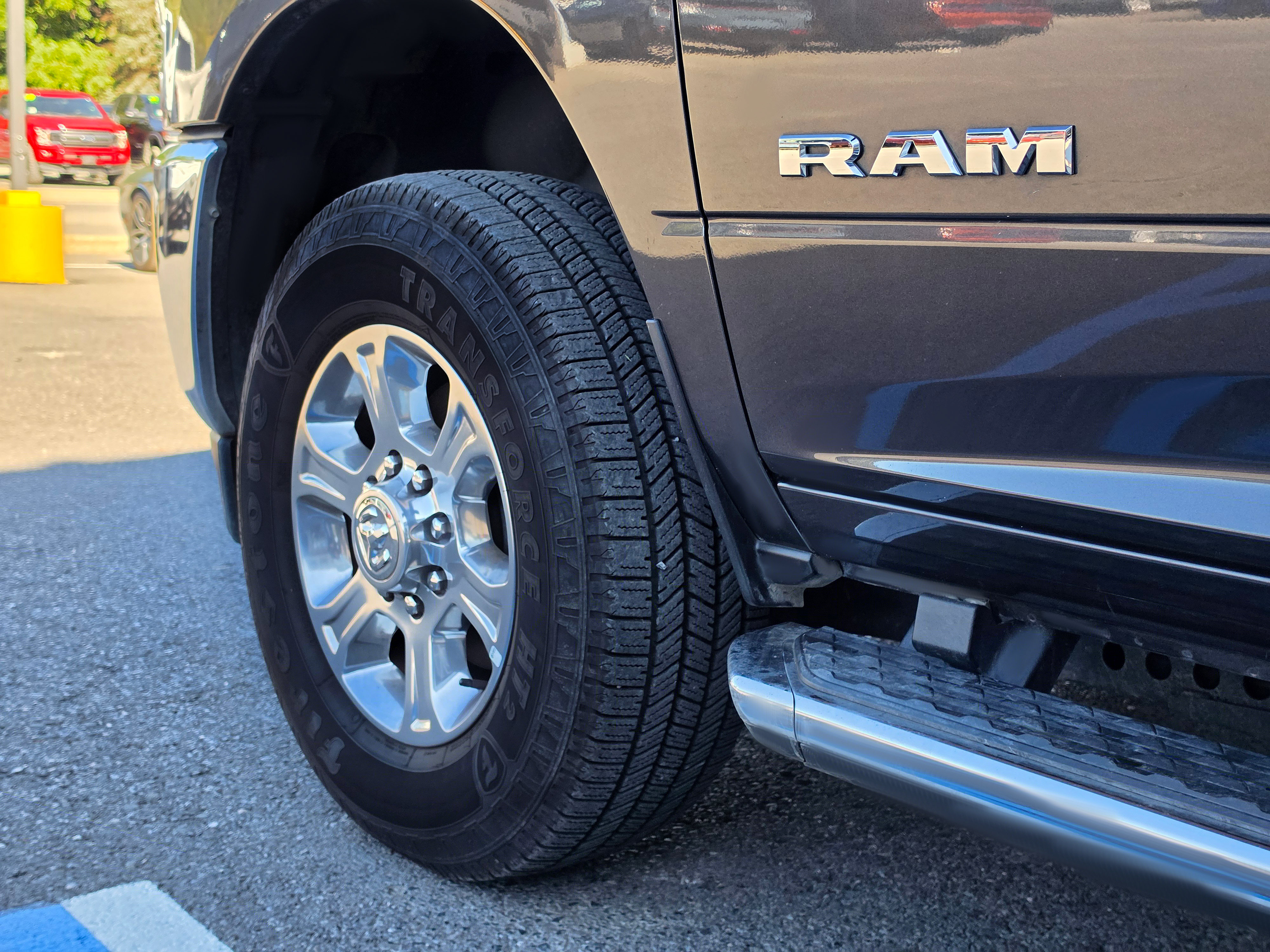 Used 2026 RAM 2500 Big Horn AWD/4WD image 12