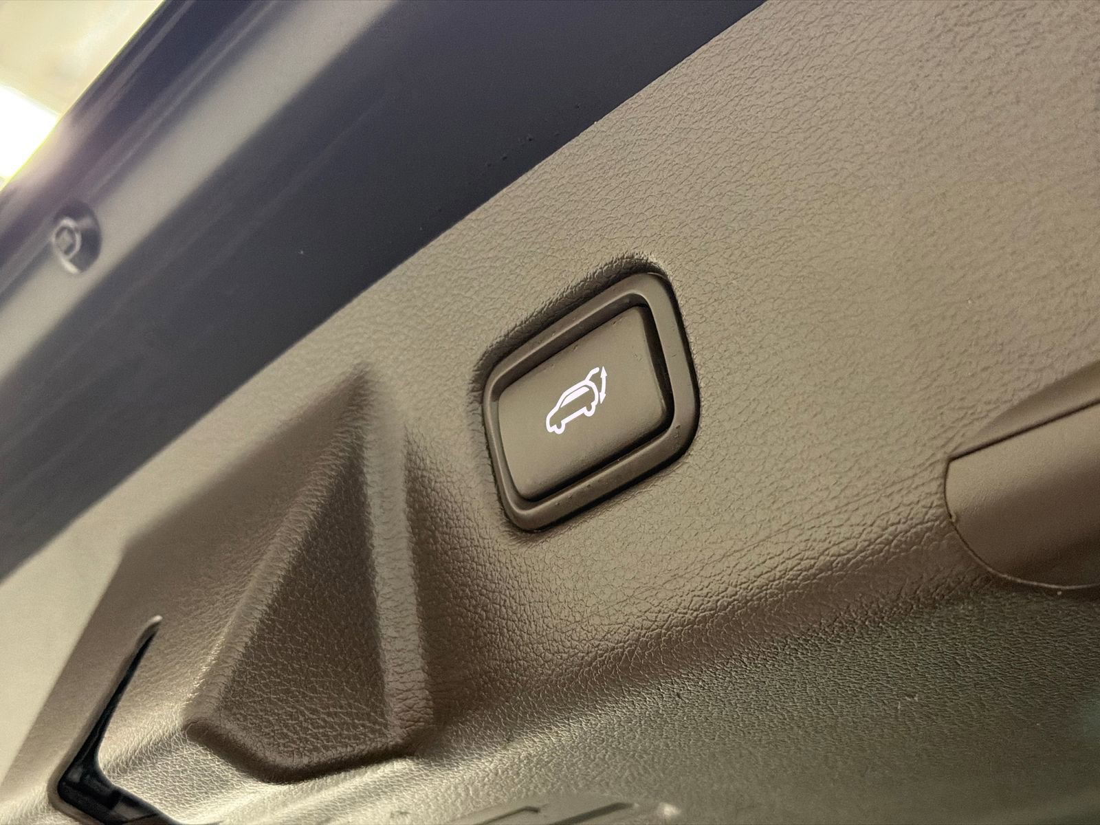 Used 2022 Kia Telluride SX image 9