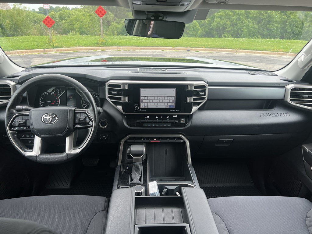 Used 2023 Toyota Tundra SR5 w/ SR5 Convenience Package AWD/4WD image 18