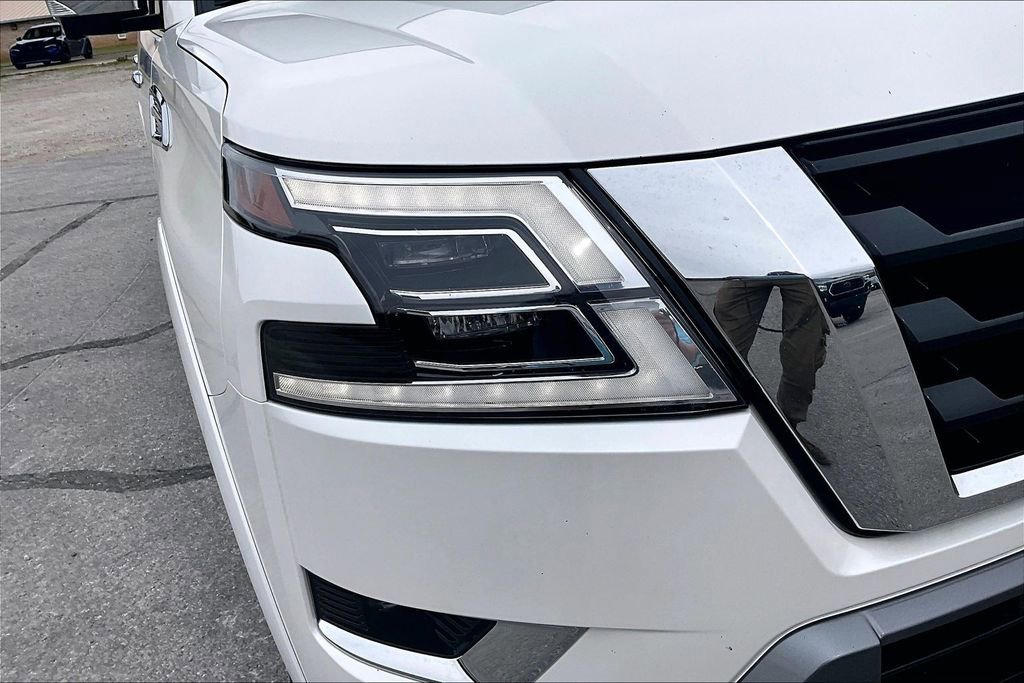 Used 2023 Nissan Armada Platinum w/ Captain's Chairs Package RWD image 32