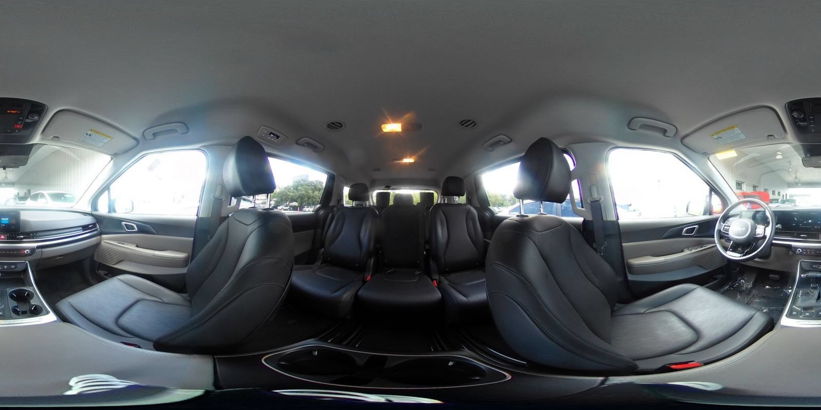 Used 2026 Kia Carnival FWD image 45