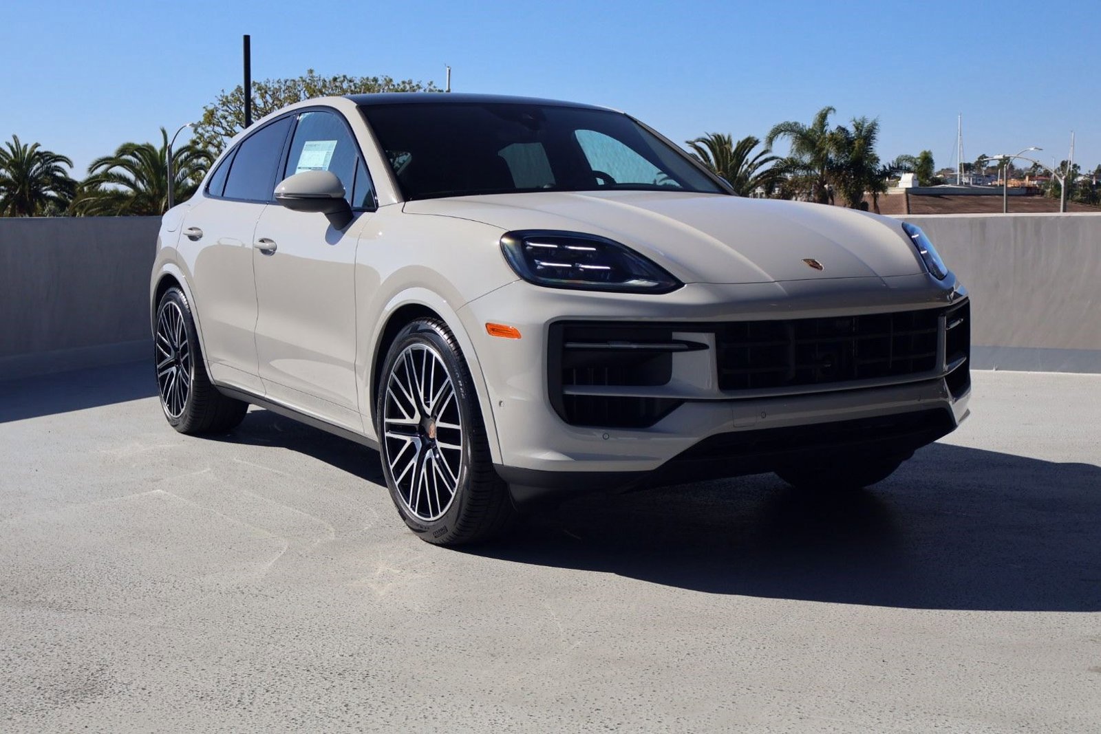 New 2026 Porsche Cayenne Coupe image 7