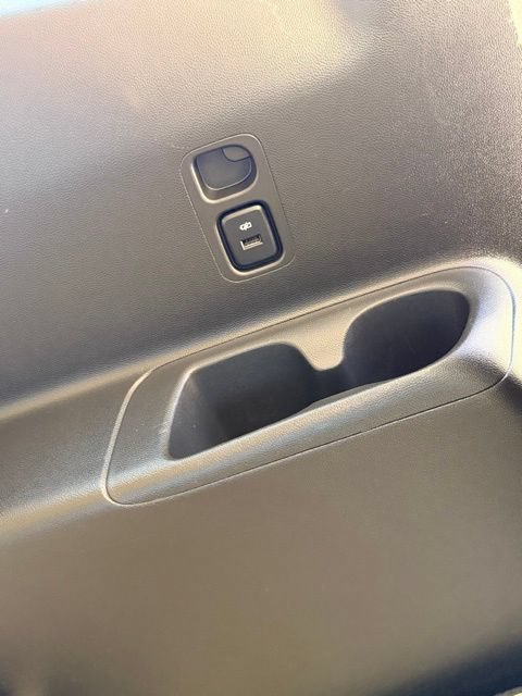 Used 2023 Buick Enclave Essence AWD/4WD image 17