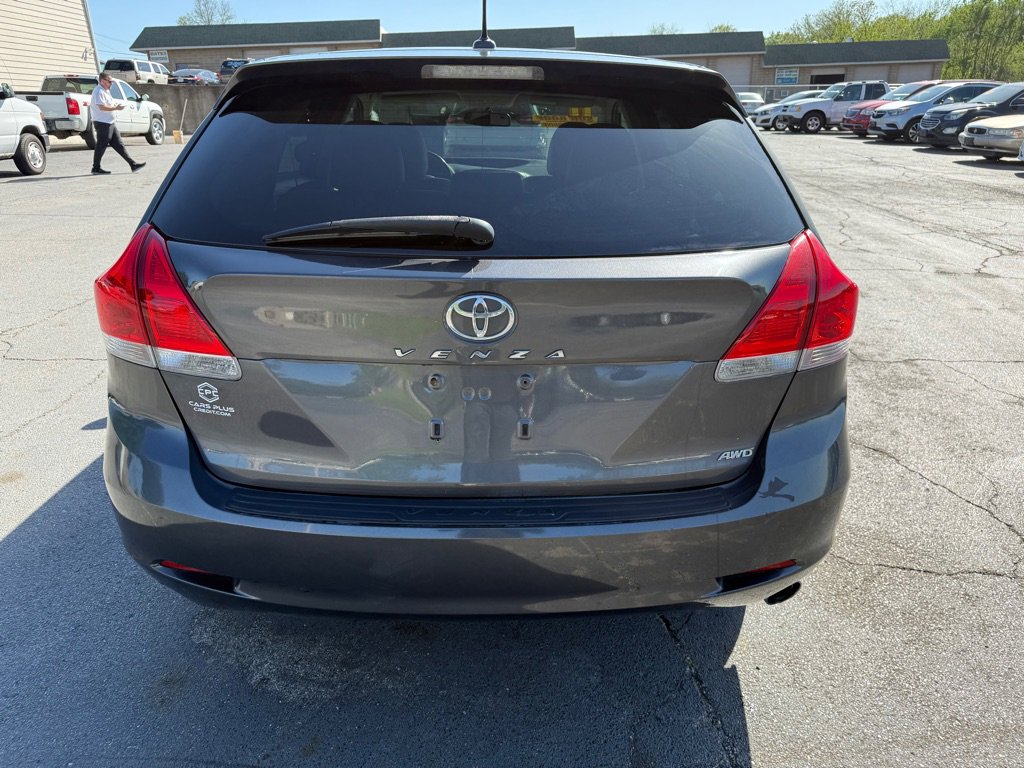 Used 2011 Toyota Venza AWD image 7