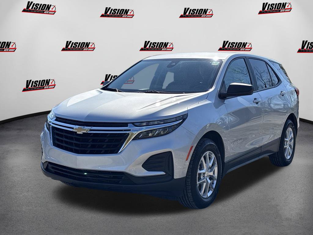 Used 2022 Chevrolet Equinox LS w/ LS Convenience Package FWD image 9