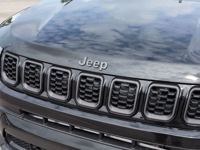 New 2026 Jeep Compass Latitude AWD/4WD image 12