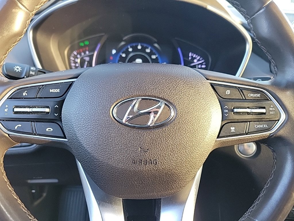 Used 2019 Hyundai Santa Fe Limited AWD/4WD image 10