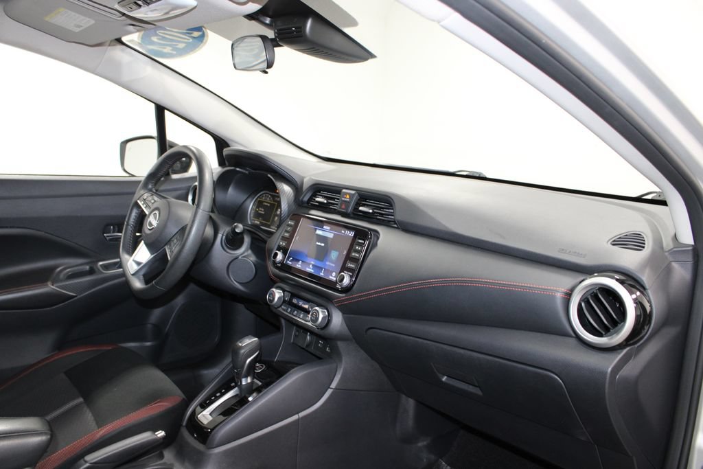 Used 2024 Nissan Versa SR FWD image 26