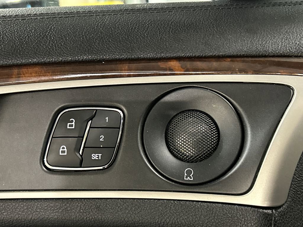 Certified 2020 Lincoln MKZ Reserve w/ Elements Package AWD/4WD image 23