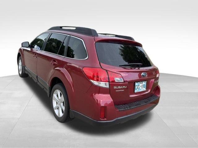 Used 2013 Subaru Outback 2.5i Premium AWD/4WD image 6