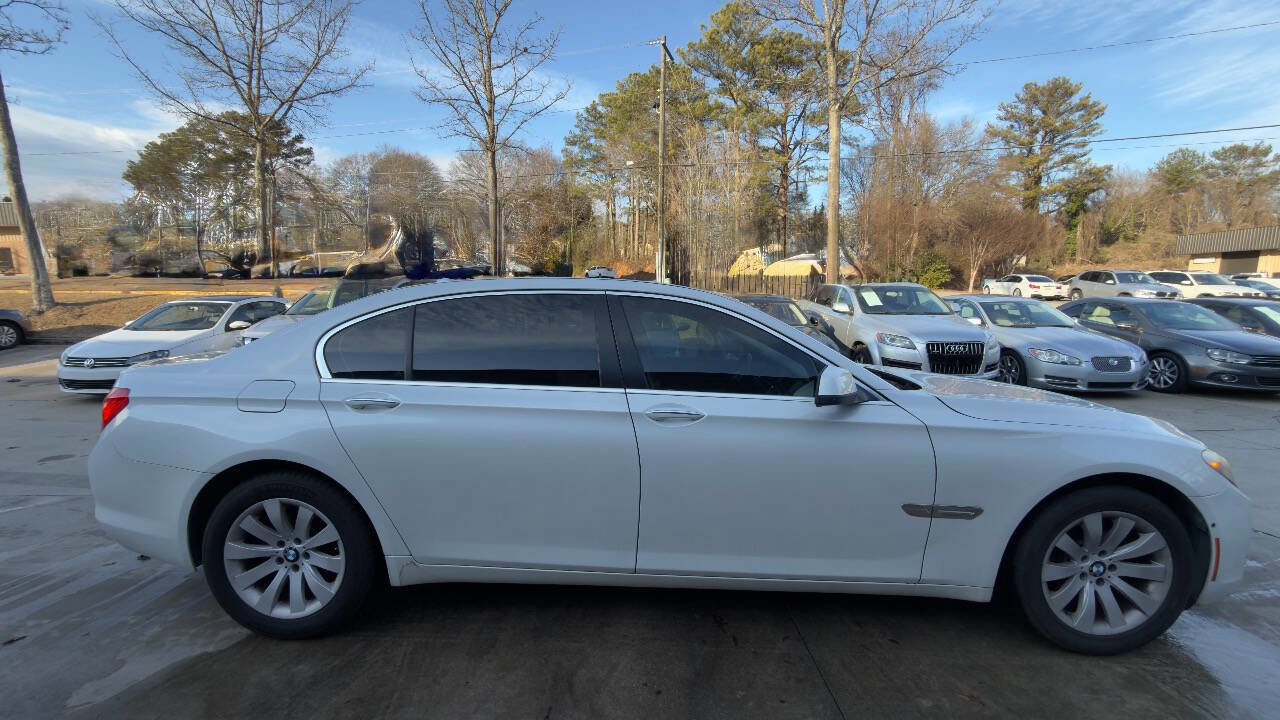 Used 2009 BMW 750Li image 11