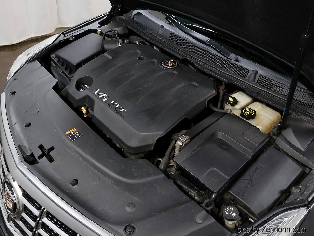 Used 2013 Cadillac XTS Luxury FWD image 39