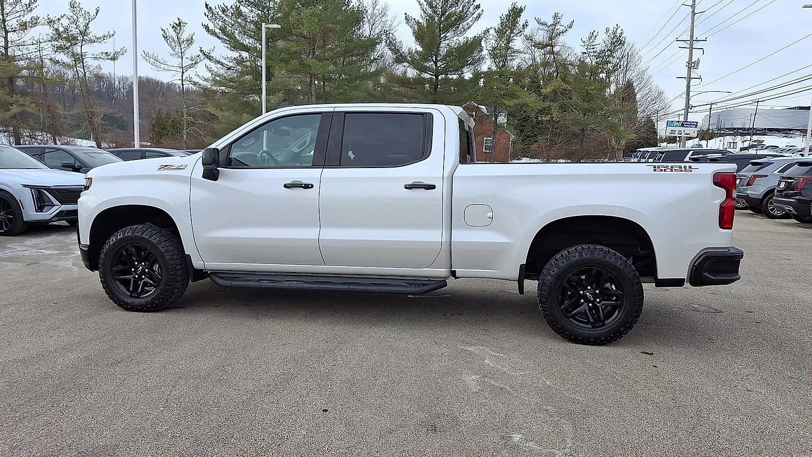 Certified 2020 Chevrolet Silverado 1500 LT Trail Boss image 6